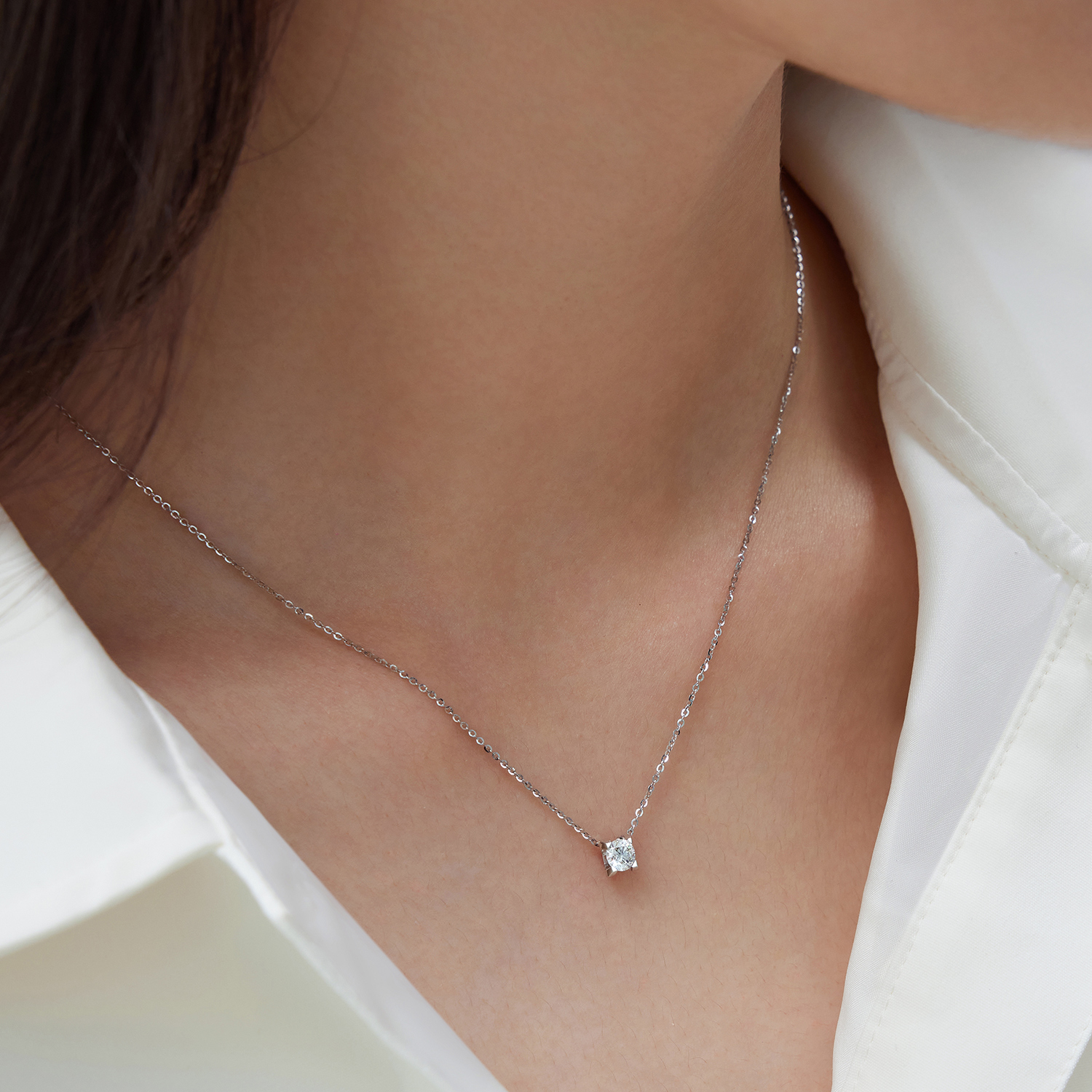 【成毅同款】【成毅同款】六福珠宝Hexicon18K金钻石项链女款套链定价HX31497B【1V1直播看货】