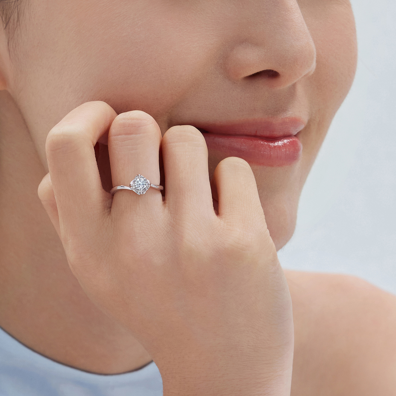 六福珠宝爱很美心星18k金钻石戒指结婚求婚钻戒女款婚嫁定价LB33061