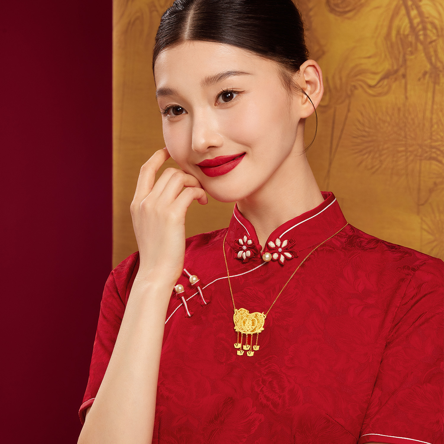 六福珠宝光影金诸事皆囍黄金项链5G实心金猪牌婚嫁礼计价020953NA【视频看货】