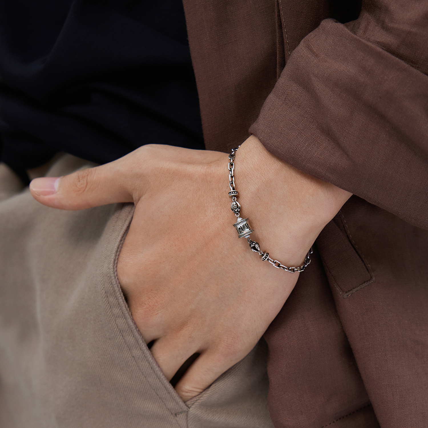 六福珠宝六字真言铂金手链铂950男士电黑白金首饰计价G07P0007DS【1V1直播看货】