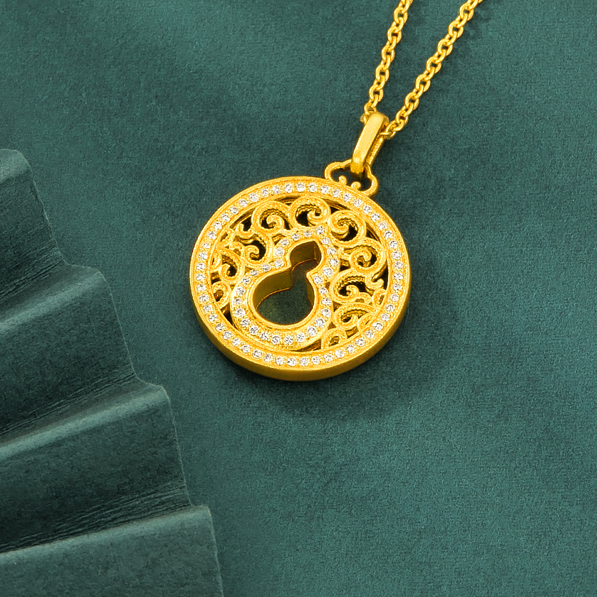 六福珠宝福满传家黄金项链女镂空葫芦足金钻石套链定价001384UA【联系客服补货】【视频看货】