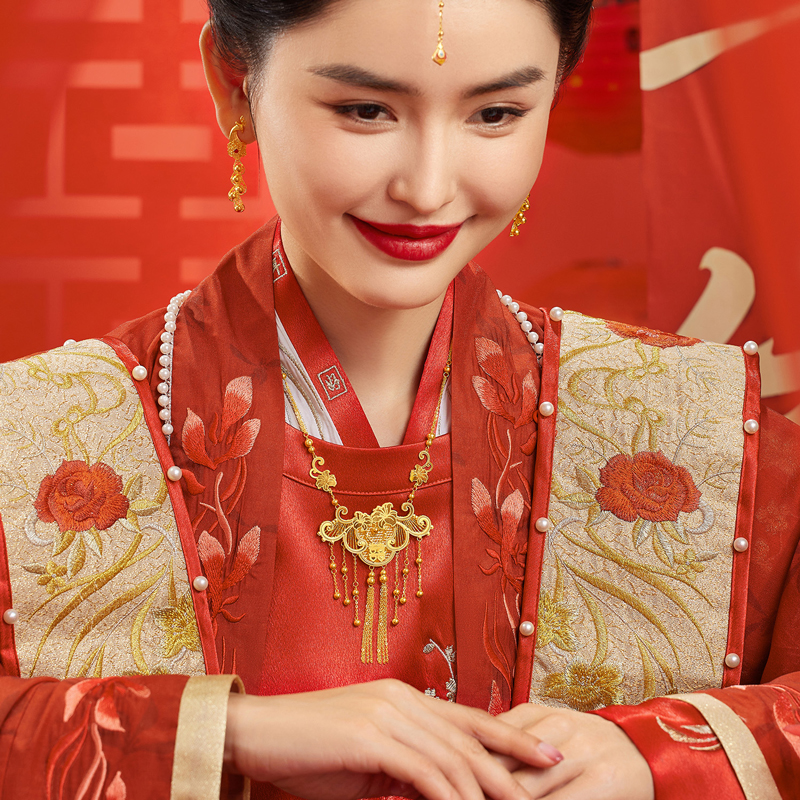 六福珠宝囍字百合花吊坠黄金项链女光影金5G婚嫁礼计价009541NA【联系客服补货】【视频看货】