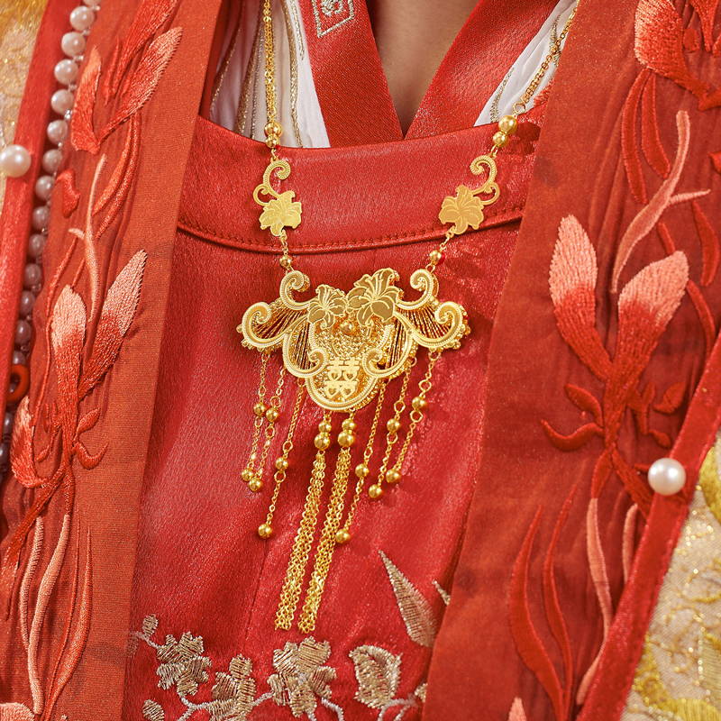 六福珠宝囍字百合花吊坠黄金项链女光影金5G婚嫁礼计价009541NA【联系客服补货】【视频看货】