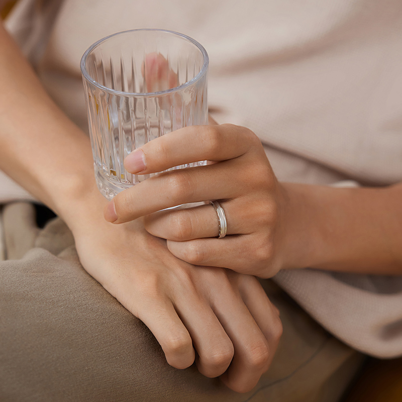 六福珠宝恒爱铂金戒指铂950男士实心白金情侣对戒计价G07TBPR0015