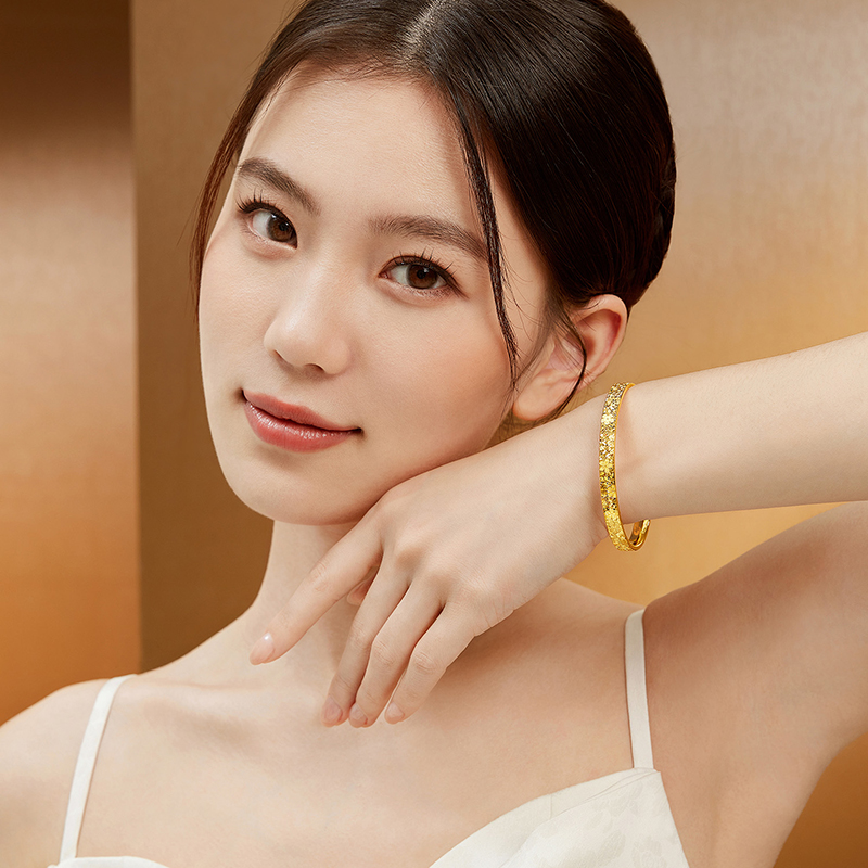 六福珠宝金樱璀璨黄金足金樱花碎碎冰手镯女款计价F21G0031DS葫芦4