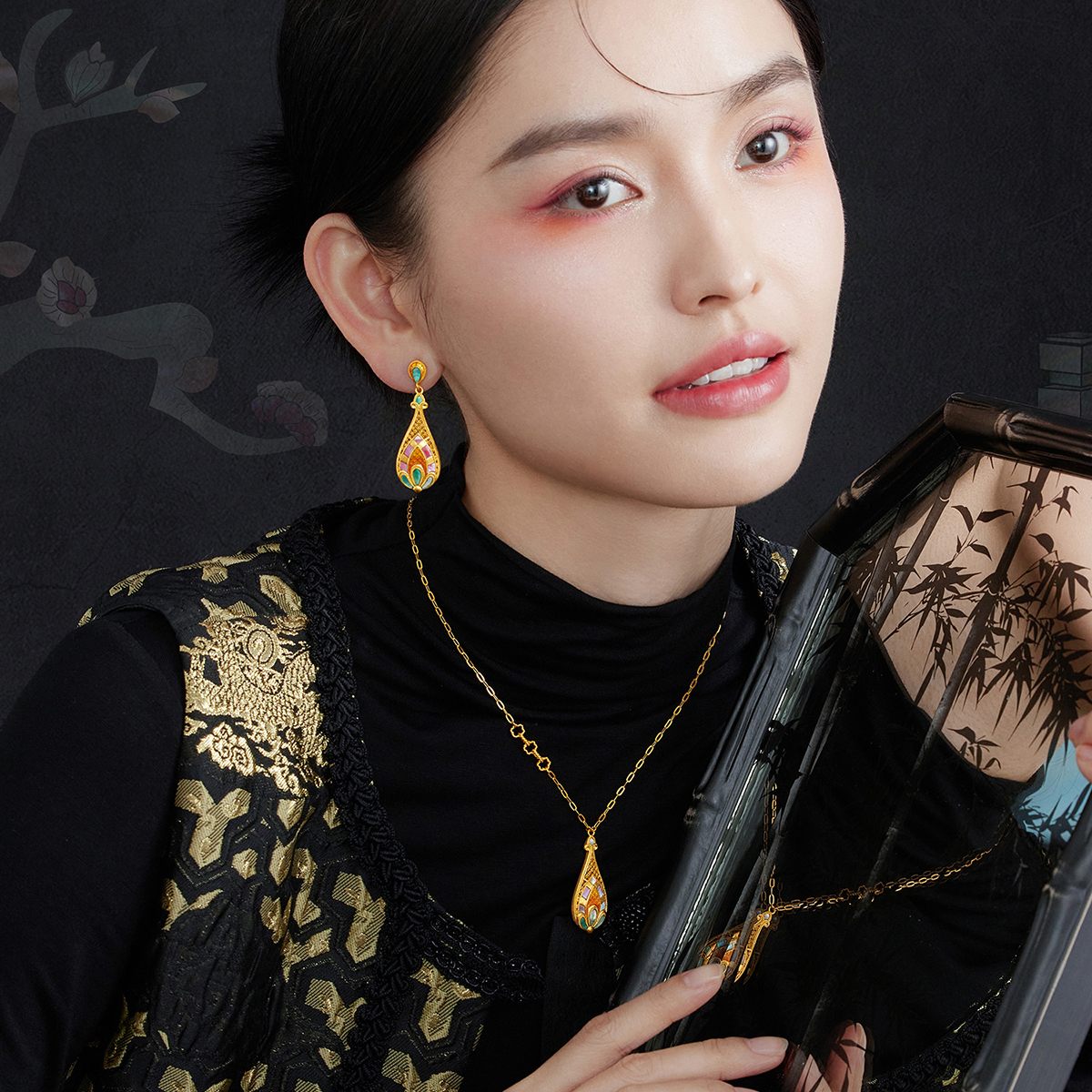 六福珠宝福满传家琵琶黄金耳钉耳环手工螺钿贝壳计价L17TBGE0001【联系客服补货】【视频看货】