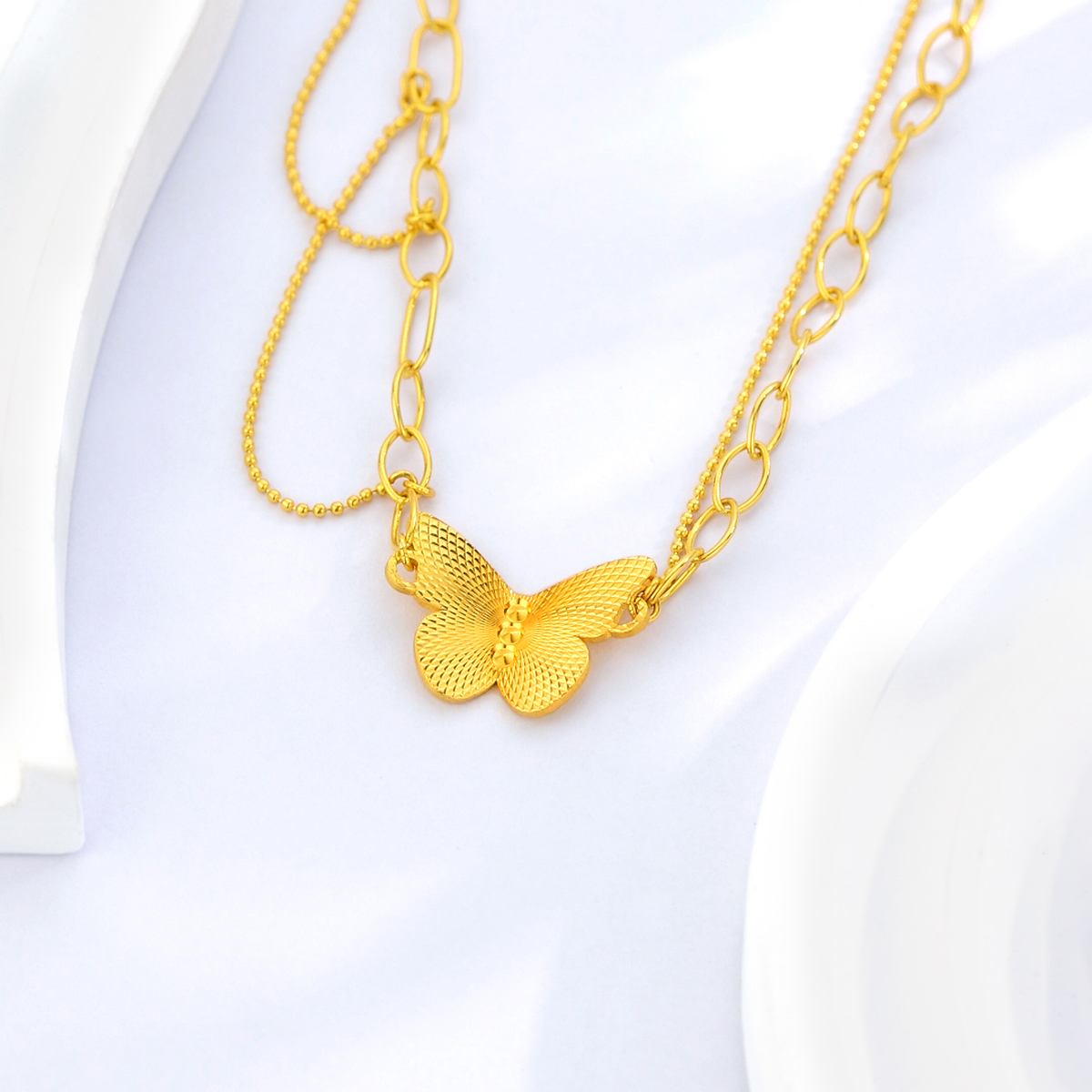 六福珠宝蝴蝶黄金项链女款光影金5G足金吊坠双层套链计价004056NA【联系客服补货】【视频看货】
