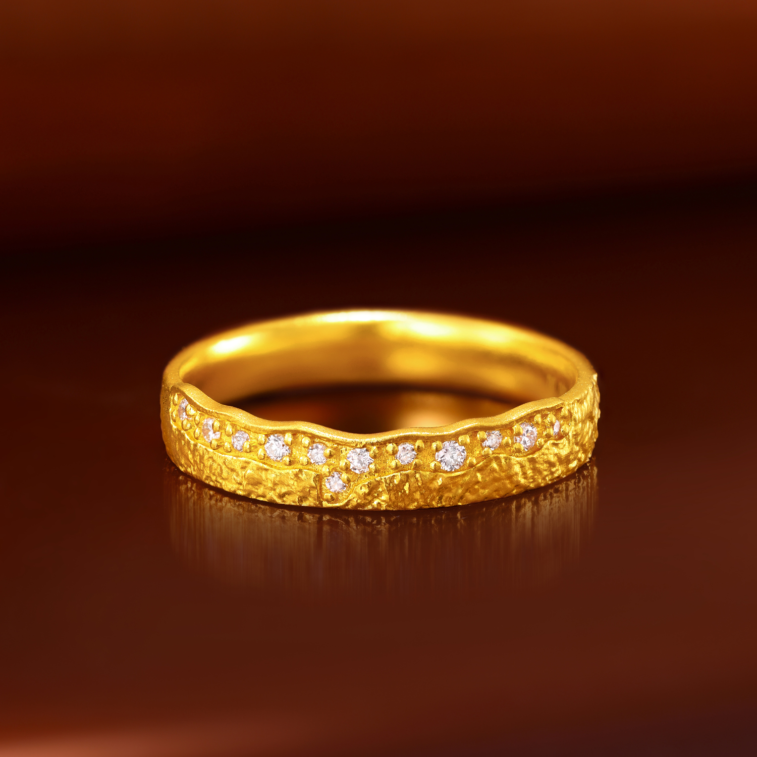 六福珠宝福满传家银河繁星黄金戒指实心女足金钻石戒指FXA0011DS