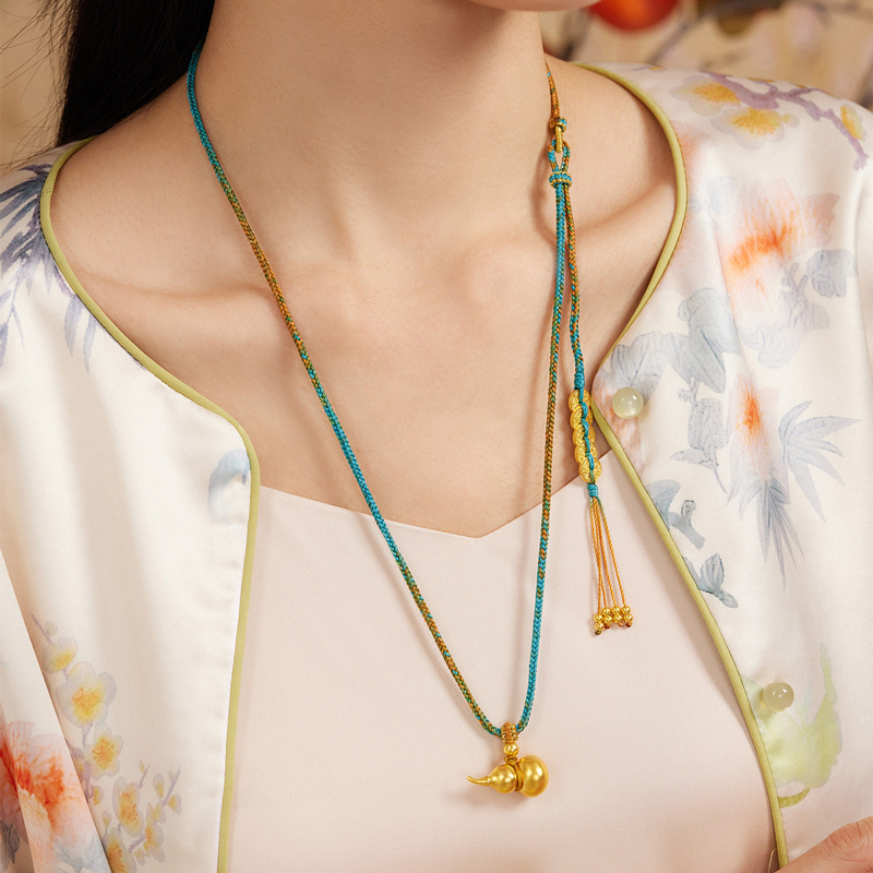 六福珠宝福满传家葫芦五帝钱黄金项链吊坠足金计价G21TBGN0004【联系客服补货】