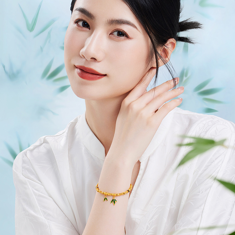 六福珠宝福满传家竹报平安竹节黄金手链鎏彩工艺手串计价005164BA【联系客服补货】