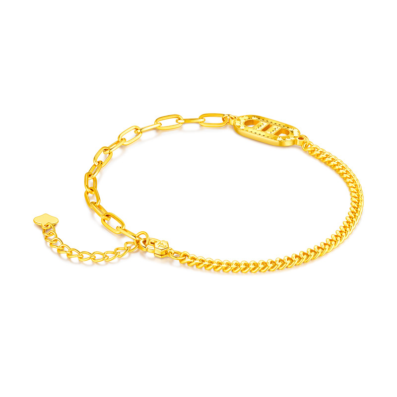 六福珠宝猪鼻子黄金手链女AB链身时尚足金手链计价007453BA【联系客服补货】