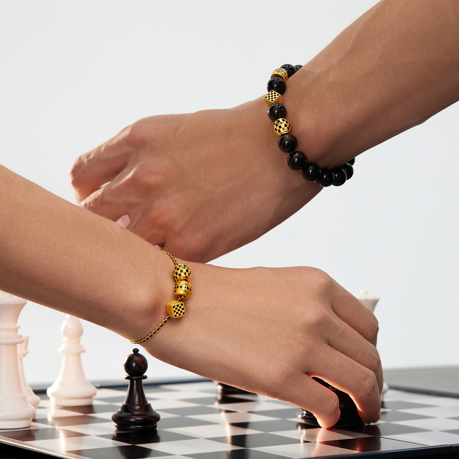 六福珠宝棋盘格黄金转运珠配件电黑硬金路路通可DIY串珠HEA0005DS