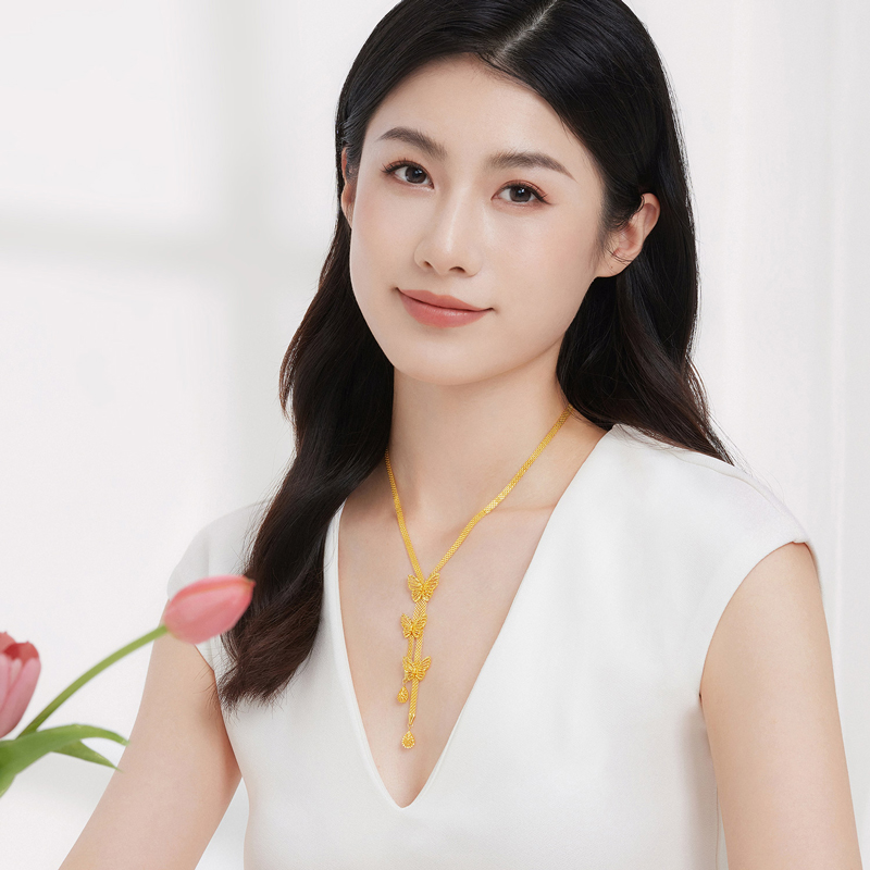 六福珠宝蝴蝶黄金项链女款流苏足金吊坠套链光影金5G计价005104NA【视频看货】