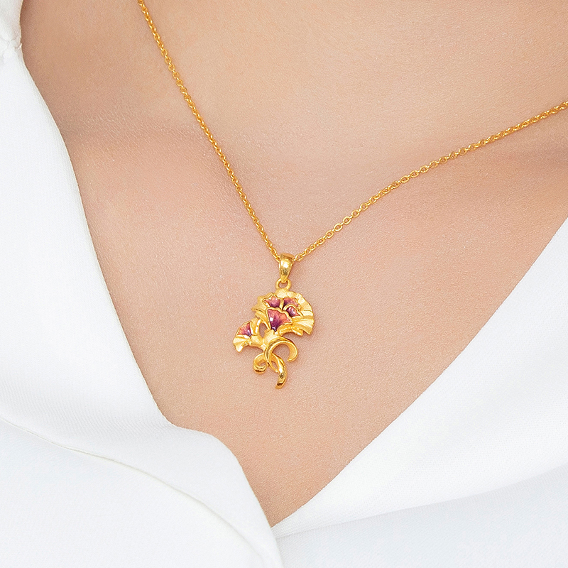 六福珠宝黄金吊坠鎏彩工艺足金康乃馨挂坠不含链女款计价GDGTBP0022母亲