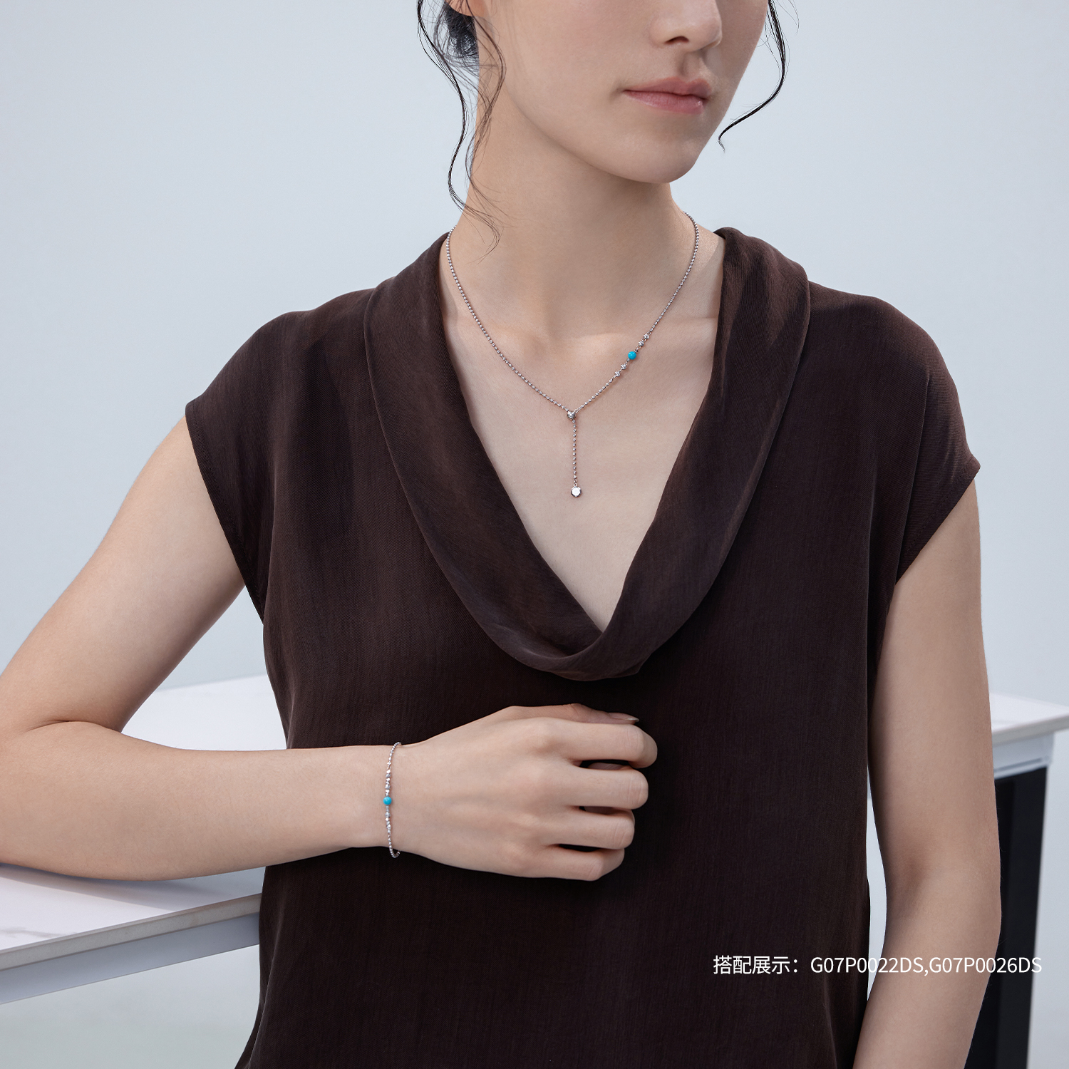 六福珠宝钻光链铂金项链铂950女款绿松石白金Y字链计价G07P0026DS