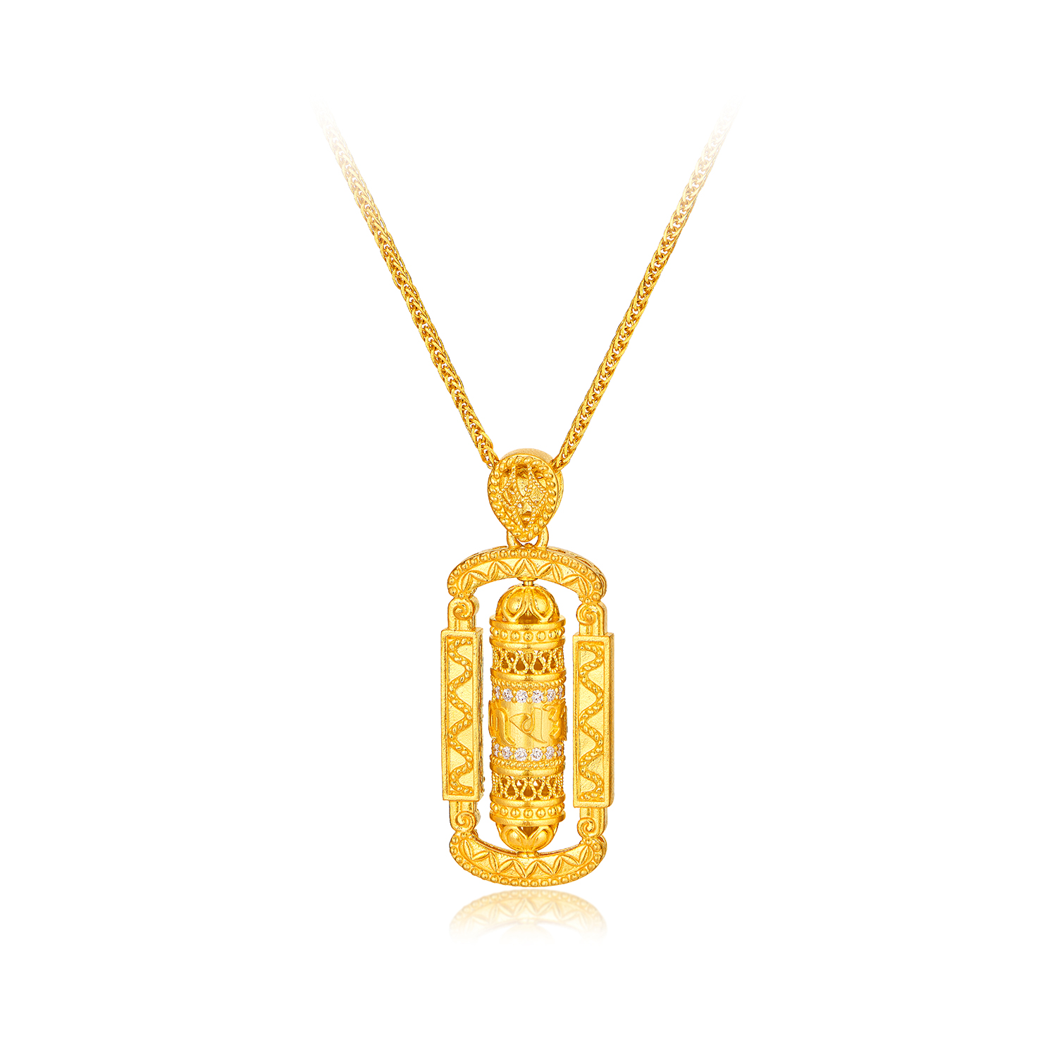 六福珠宝福满传家金圆筒黄金项链钻石六字真言红宝石套链032749UA【联系客服补货】【视频看货】