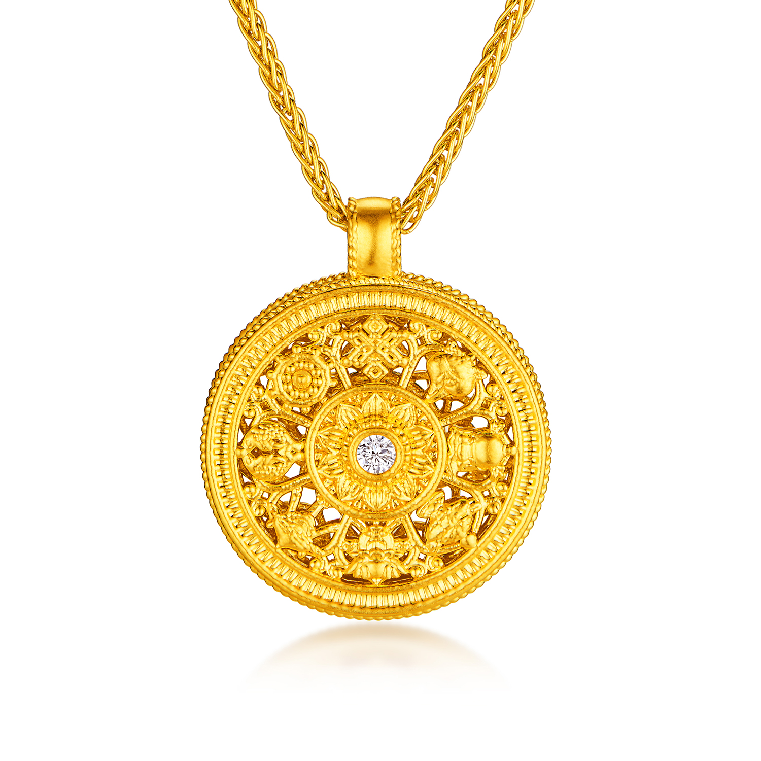 六福珠宝超轻金钻八宝罗盘黄金吊坠镶钻石女足金镂空挂坠027326PA