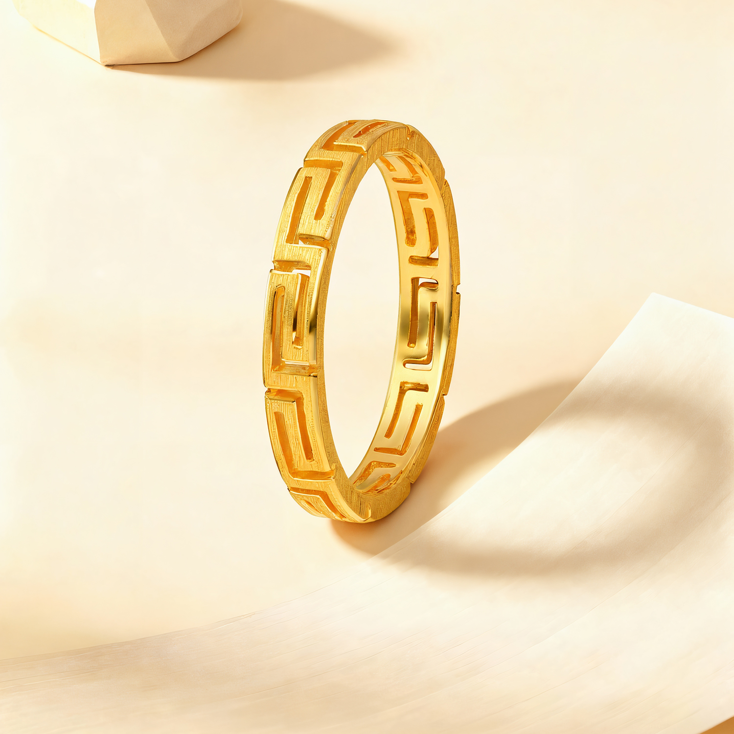 六福珠宝念念不忘黄金戒指情侣男女足金对戒闭口计价G08TBGR0002【联系客服补货】