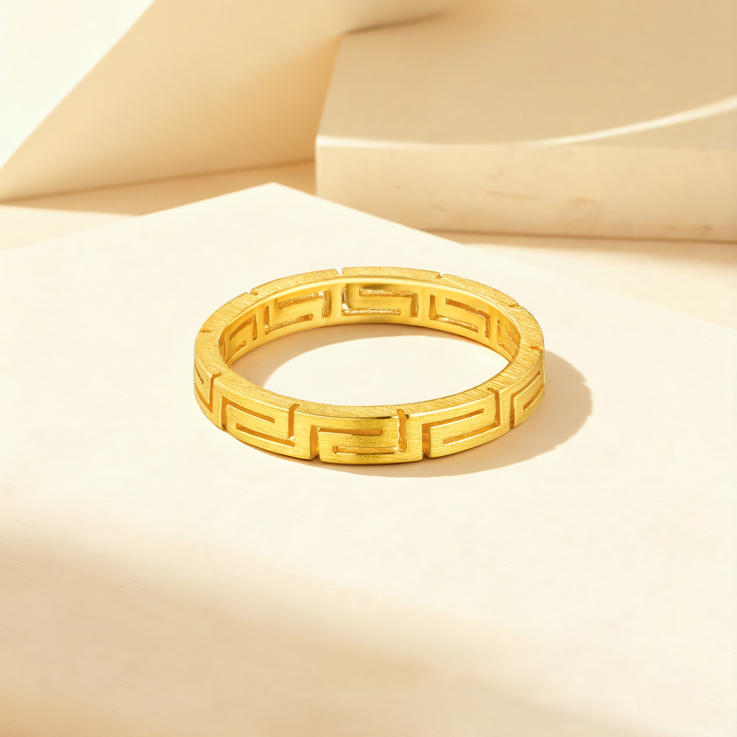 六福珠宝念念不忘黄金戒指情侣男女足金对戒闭口计价G08TBGR0002【联系客服补货】