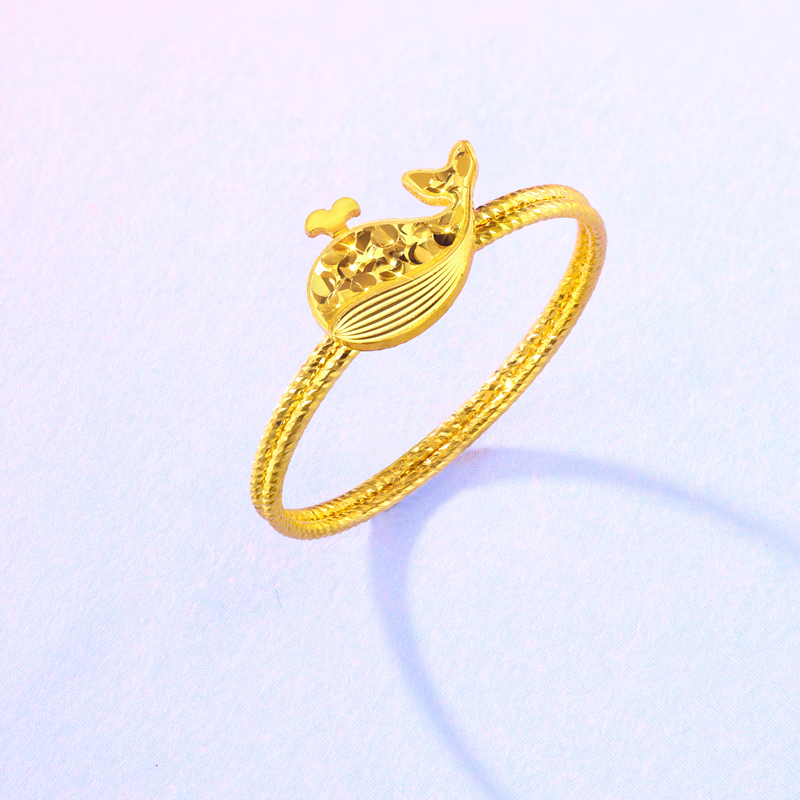 六福珠宝光影金小鲸鱼黄金戒指手工编织实心碎碎冰计价GJG0191DS