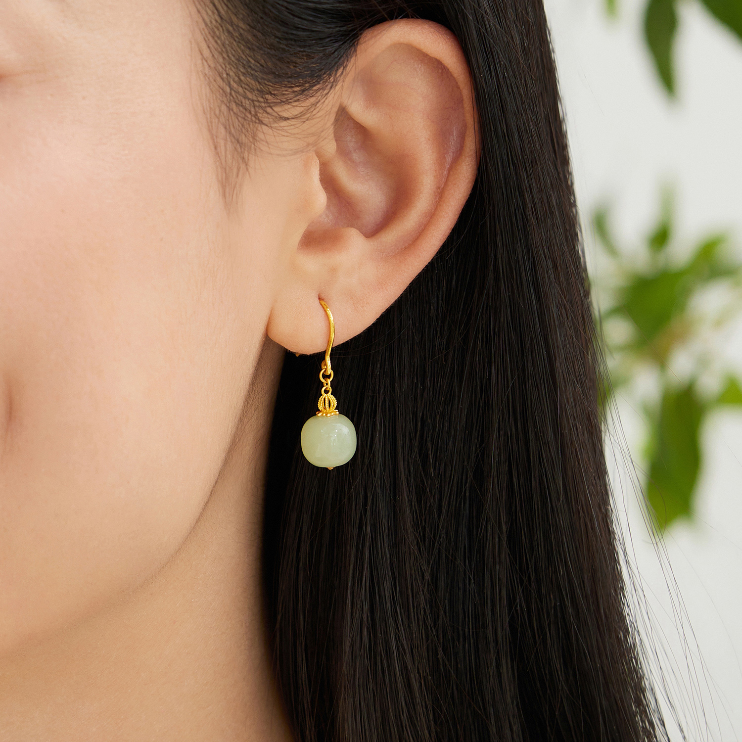 六福珠宝小灯笼老型珠黄金耳环耳钉女款和田玉足金耳饰FQA0006DS