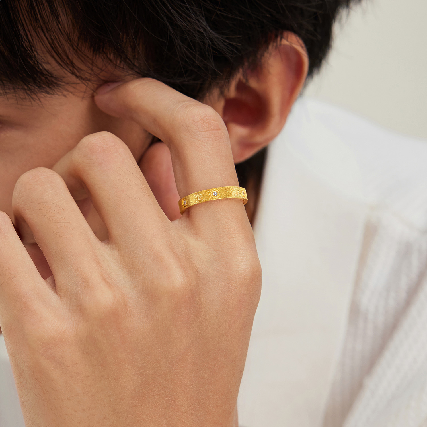 六福珠宝Goldstyle·X满天星辰黄金足金钻石男女款戒指七夕031685MA【联系客服补货】