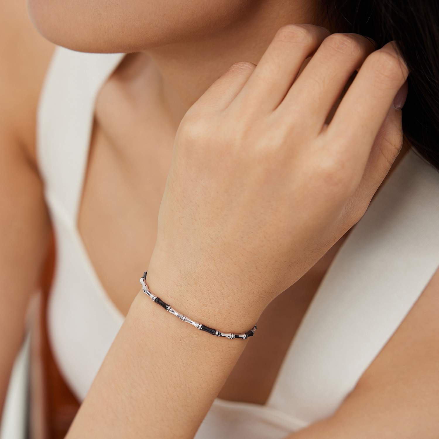 六福珠宝竹节铂金手链铂950女款简约电黑白金首饰计价G07P0029DS