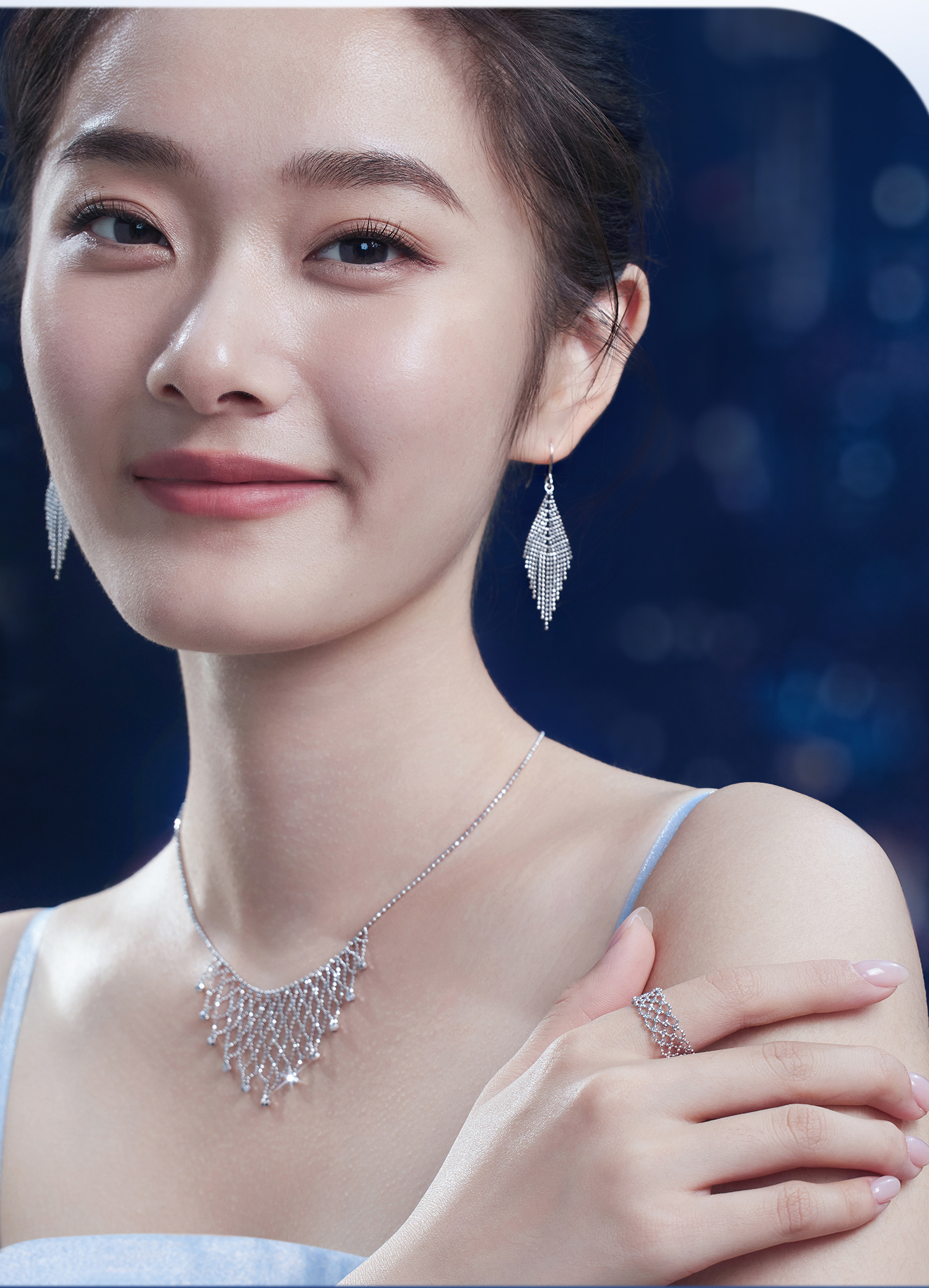 六福珠宝蕾丝铂金戒指铂950女优雅链条珠子白金软戒计价GJP0014DS