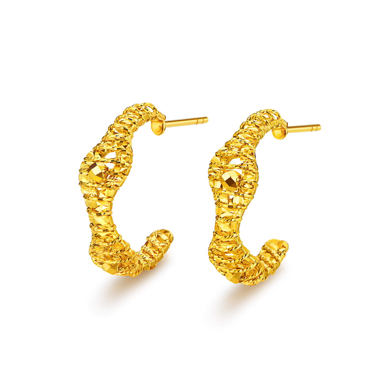 六福珠宝光影金C字黄金耳钉耳环女闪耀手工编织耳饰计价GJG0213DS