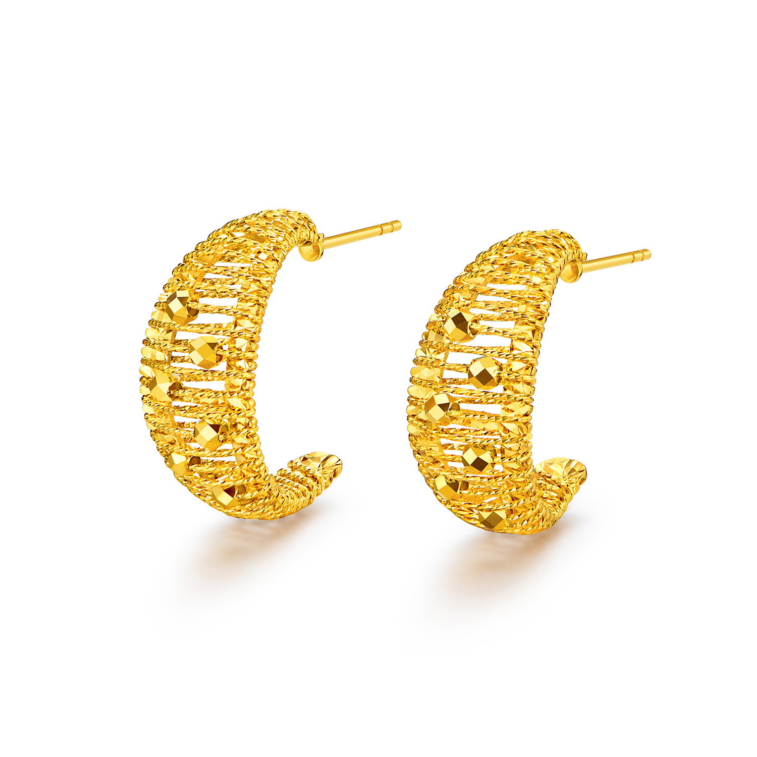 六福珠宝光影金星月黄金耳钉女闪耀C字手工编织耳饰计价GJG0214DS