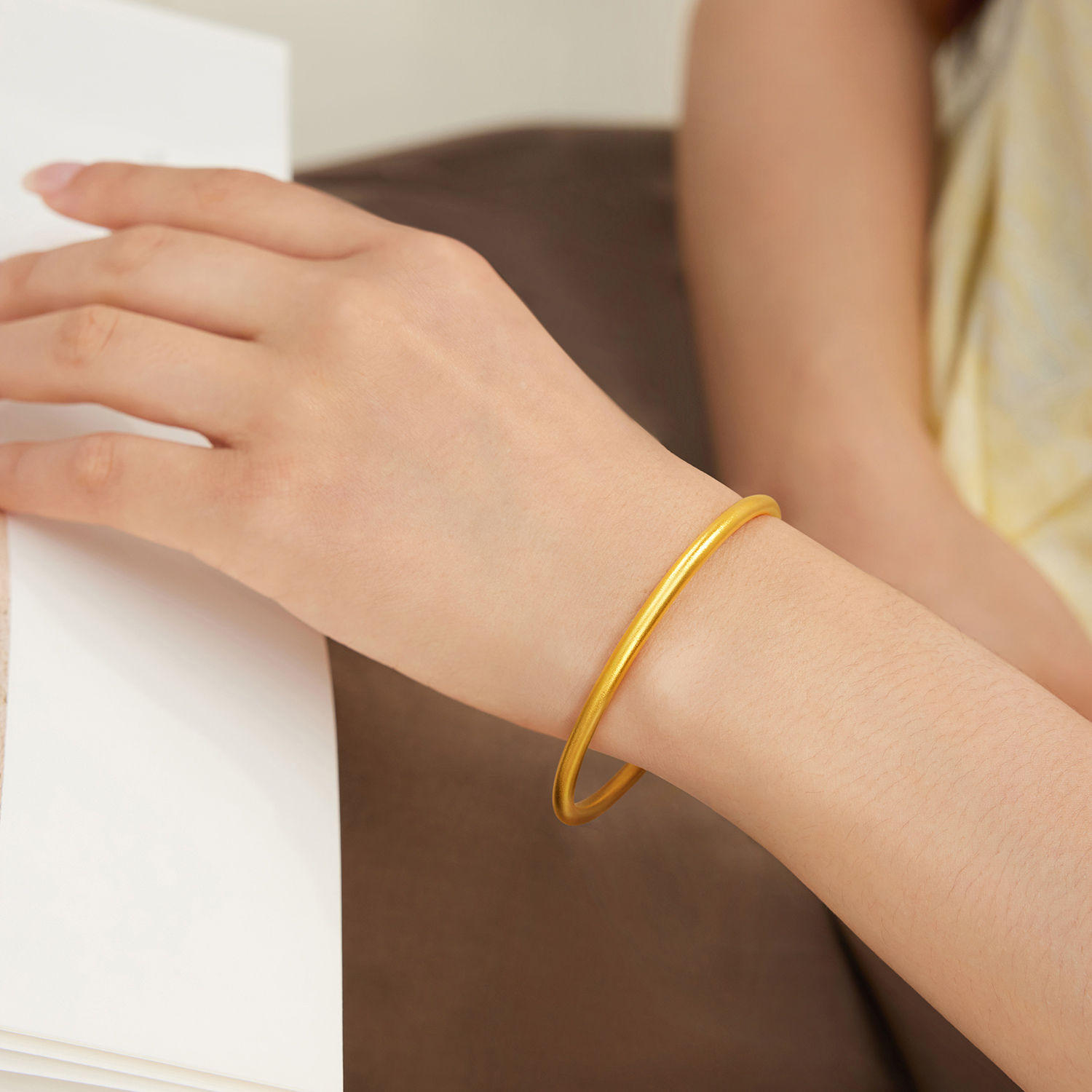 六福珠宝福满传家古法黄金手镯宽版窄版实心素圈镯子计价G01G0002DS【1V1直播看货】