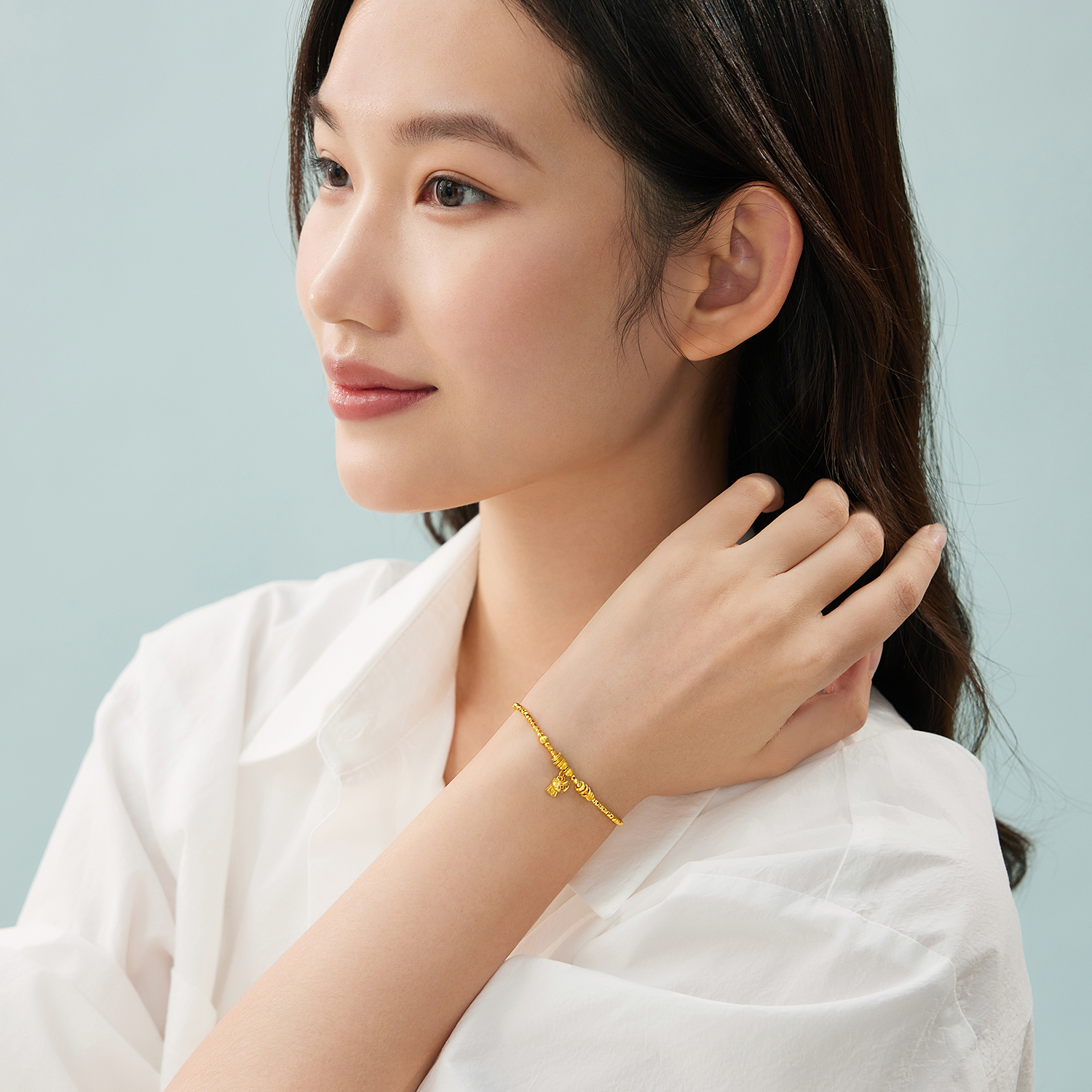 【店庆特惠】六福珠宝吉福元宝黄金手链女款爆闪足金蹦迪珠手串计价GJG0173DS