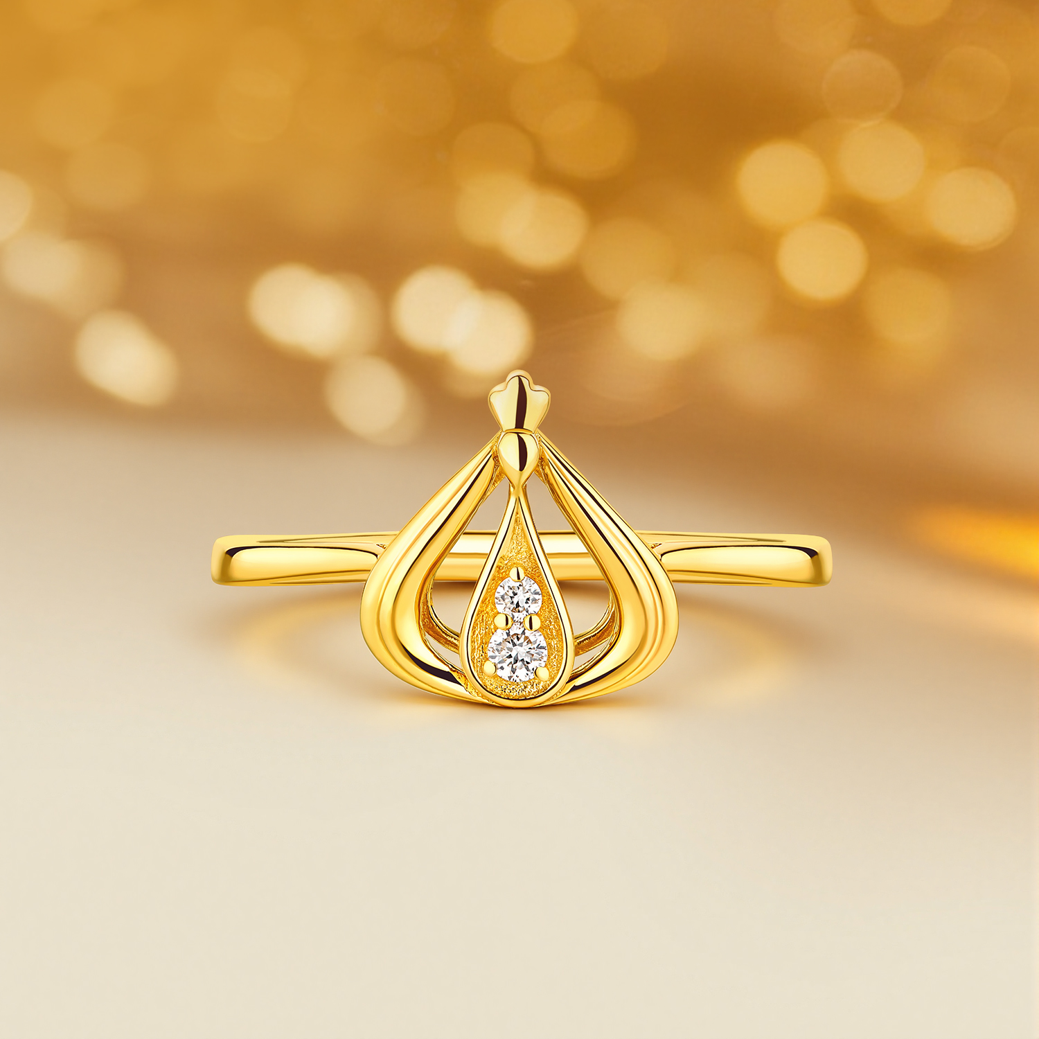 六福珠宝为爱加冕黄金足金钻石戒指女款025768RA【联系客服补货】