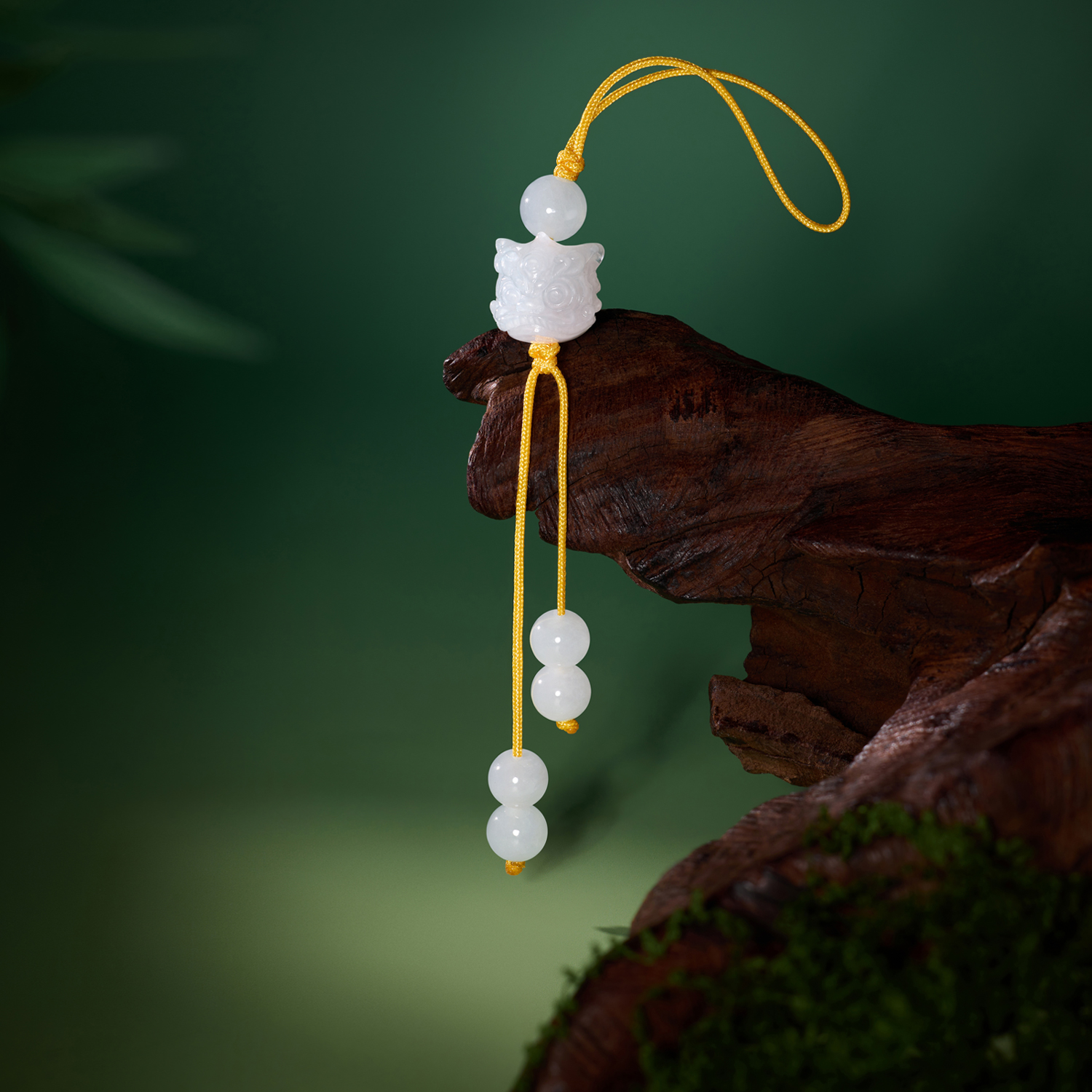 【21日上新】六福珠宝醒狮头翡翠吊坠手机绳挂饰J2P0004新品122