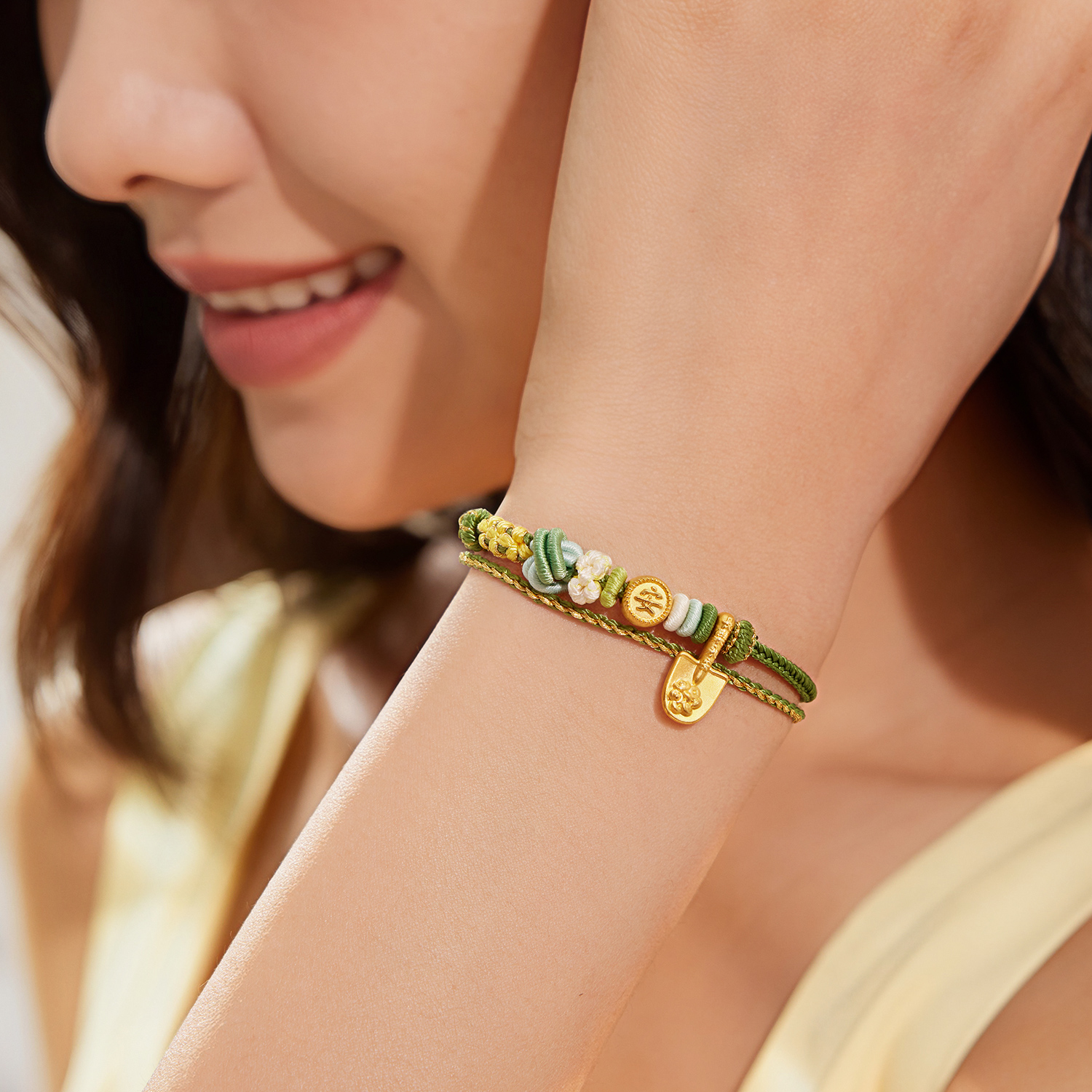 六福珠宝长乐永安金铲子黄金吊坠女款5D硬金挂坠首饰礼物036822PA