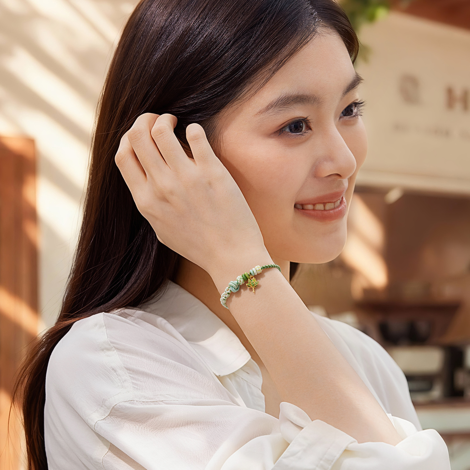 六福珠宝柚子叶黄金吊坠女款鎏彩5D硬金挂件手绳礼物A01A0037DS