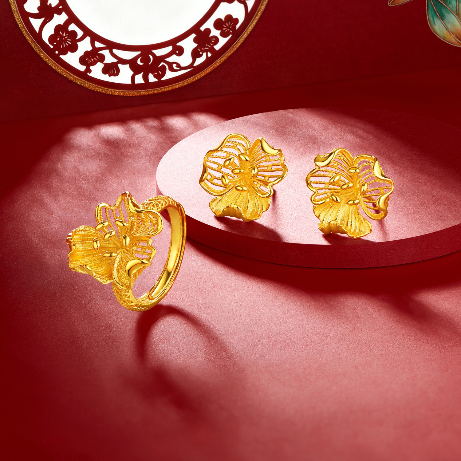 六福珠宝幸福花开扶桑花镂空黄金戒指女三金婚嫁礼计价F21G0044DS