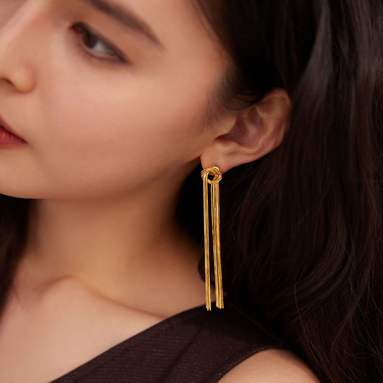 六福珠宝光影金流苏黄金耳环耳线女5G足金耳饰耳坠计价010966EA【1V1直播看货】