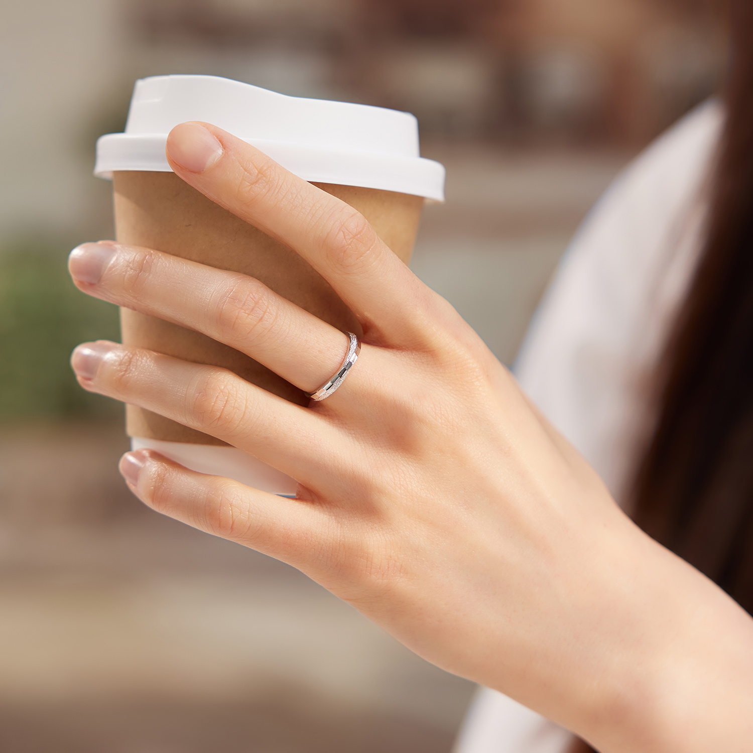 六福珠宝足铂金对戒纯洁系列婚嫁白金戒指计价HEP40008情人节