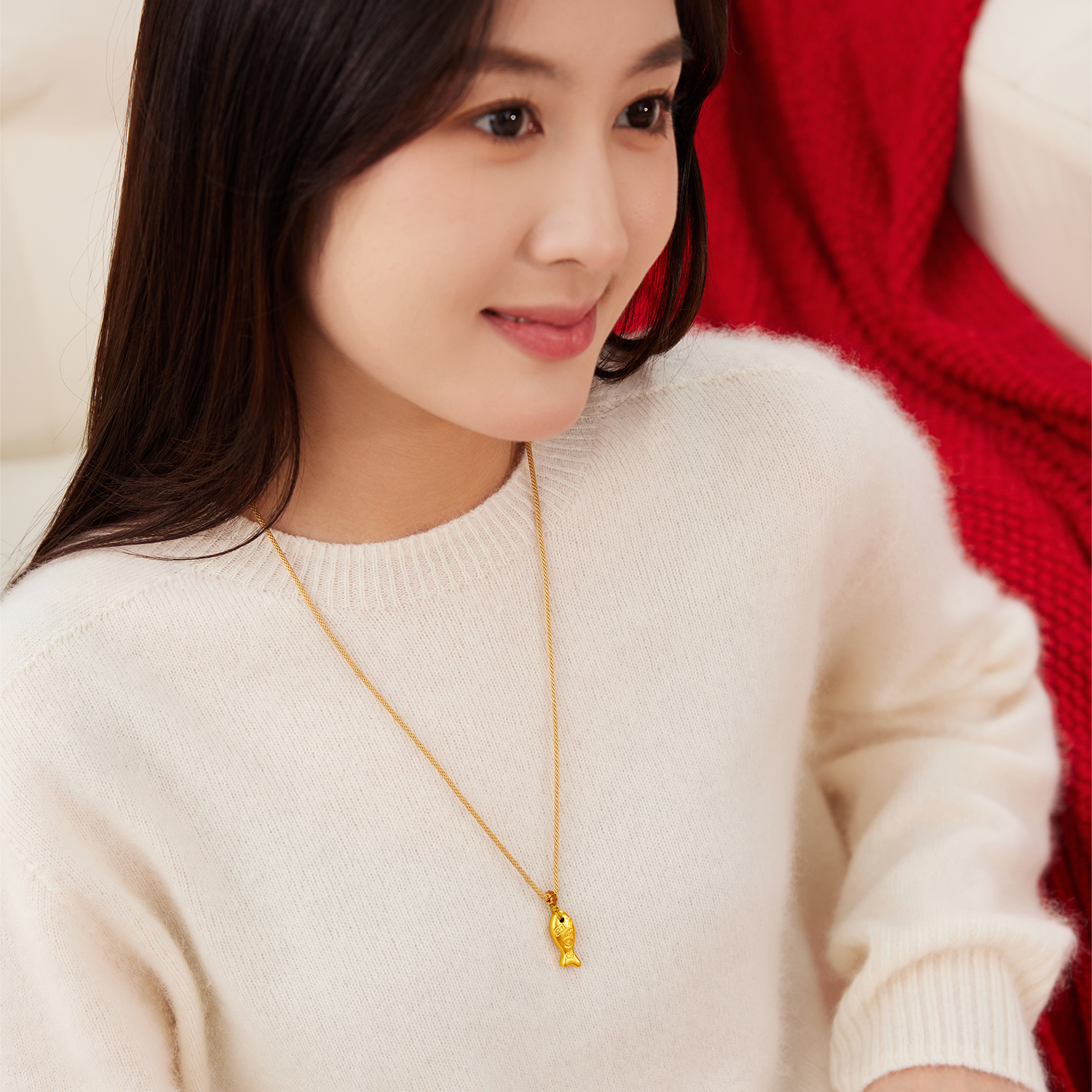 【12日上新】六福珠宝吉言金小鱼黄金项链吊坠古法年年有余礼物计价G21G0015DS新品313【联系客服补货】