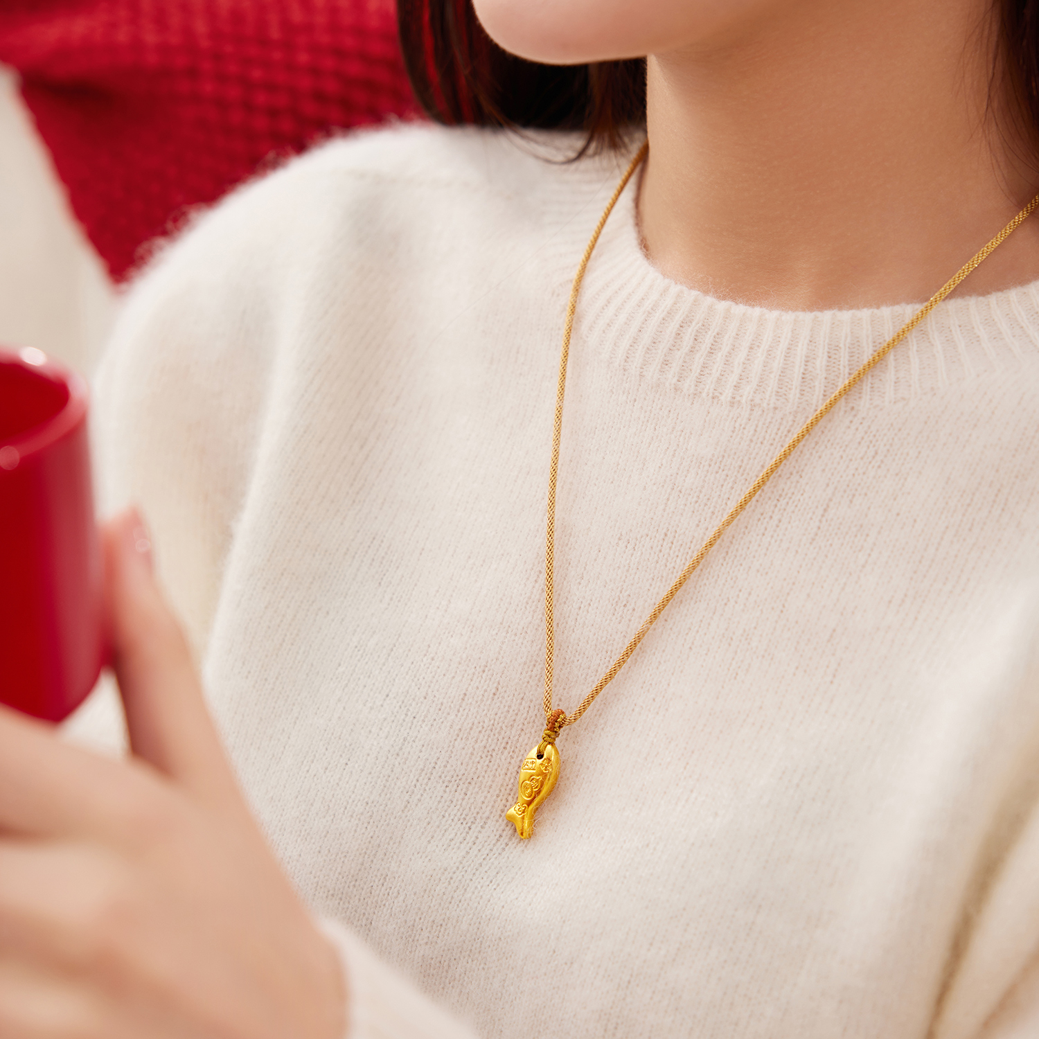 【12日上新】六福珠宝吉言金小鱼黄金项链吊坠古法年年有余礼物计价G21G0015DS新品313【联系客服补货】