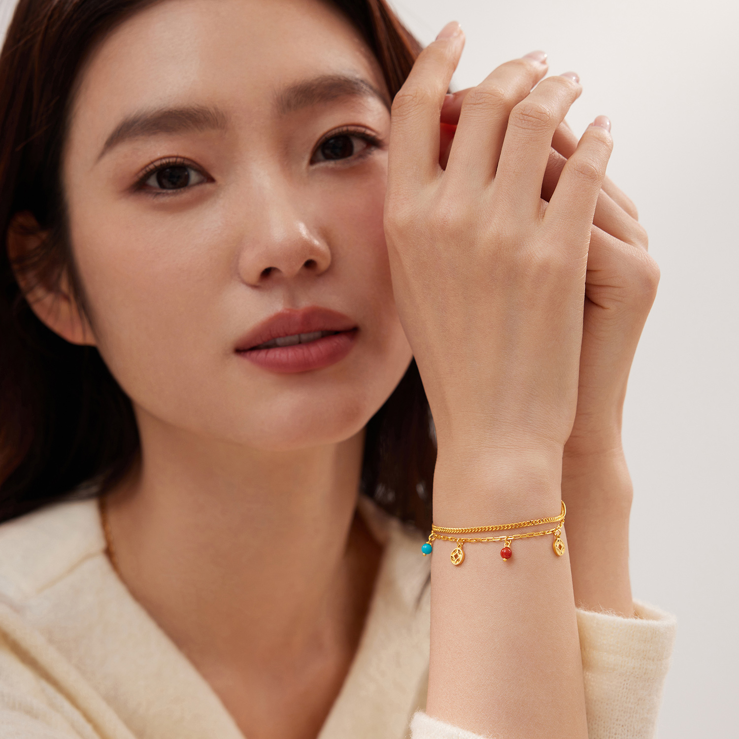 六福珠宝钱多多铜钱黄金手链女闪耀双层手链绿松石计价F63G0110DS【联系客服补货】【视频看货】