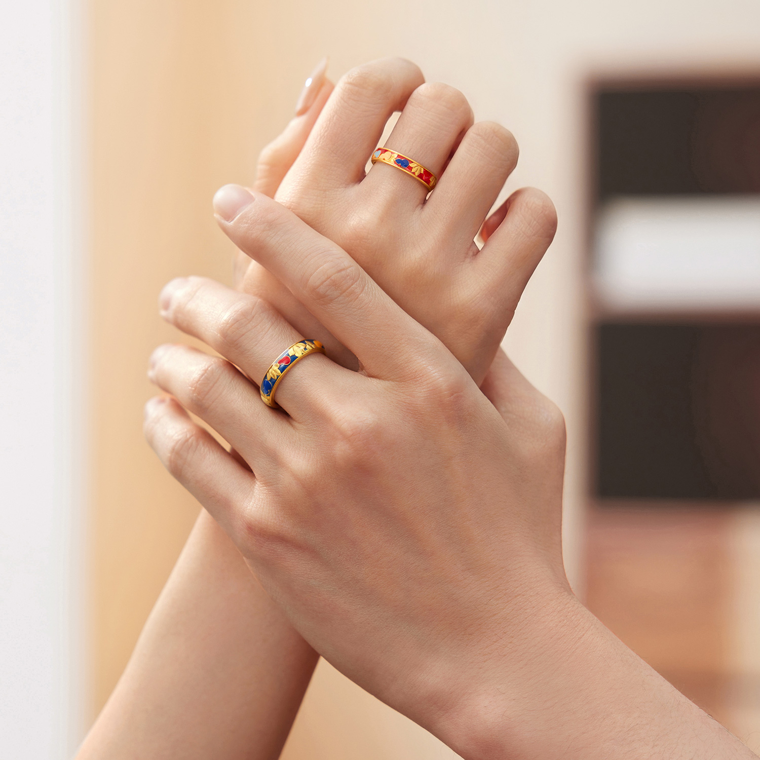 六福珠宝福禄葫芦黄金戒指男女款实心情侣对戒足金计价F63G0120DS