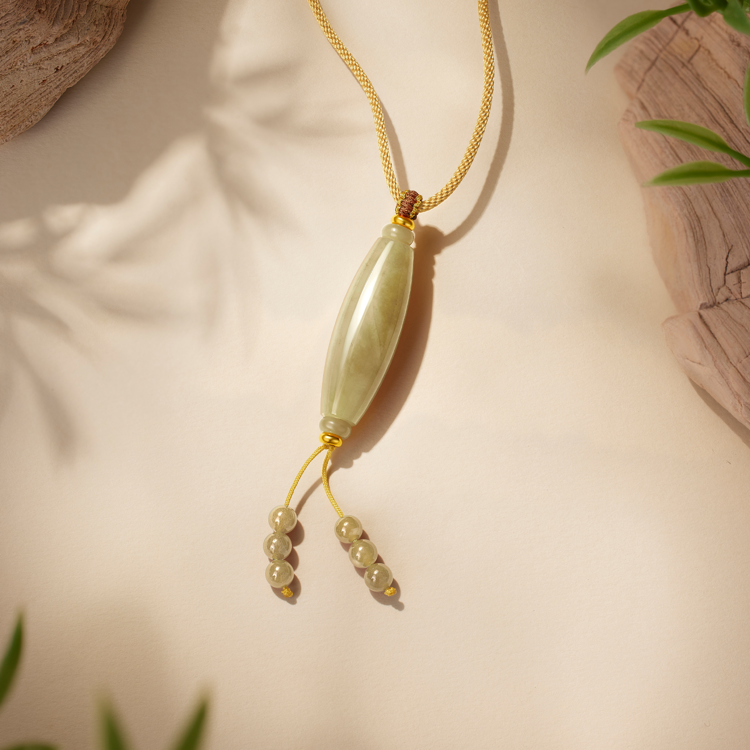 【9日上新】六福珠宝和田玉项链吊坠黄金金珠女5D硬金流苏玉石圆珠L74A0027DS新品313【联系客服补货】