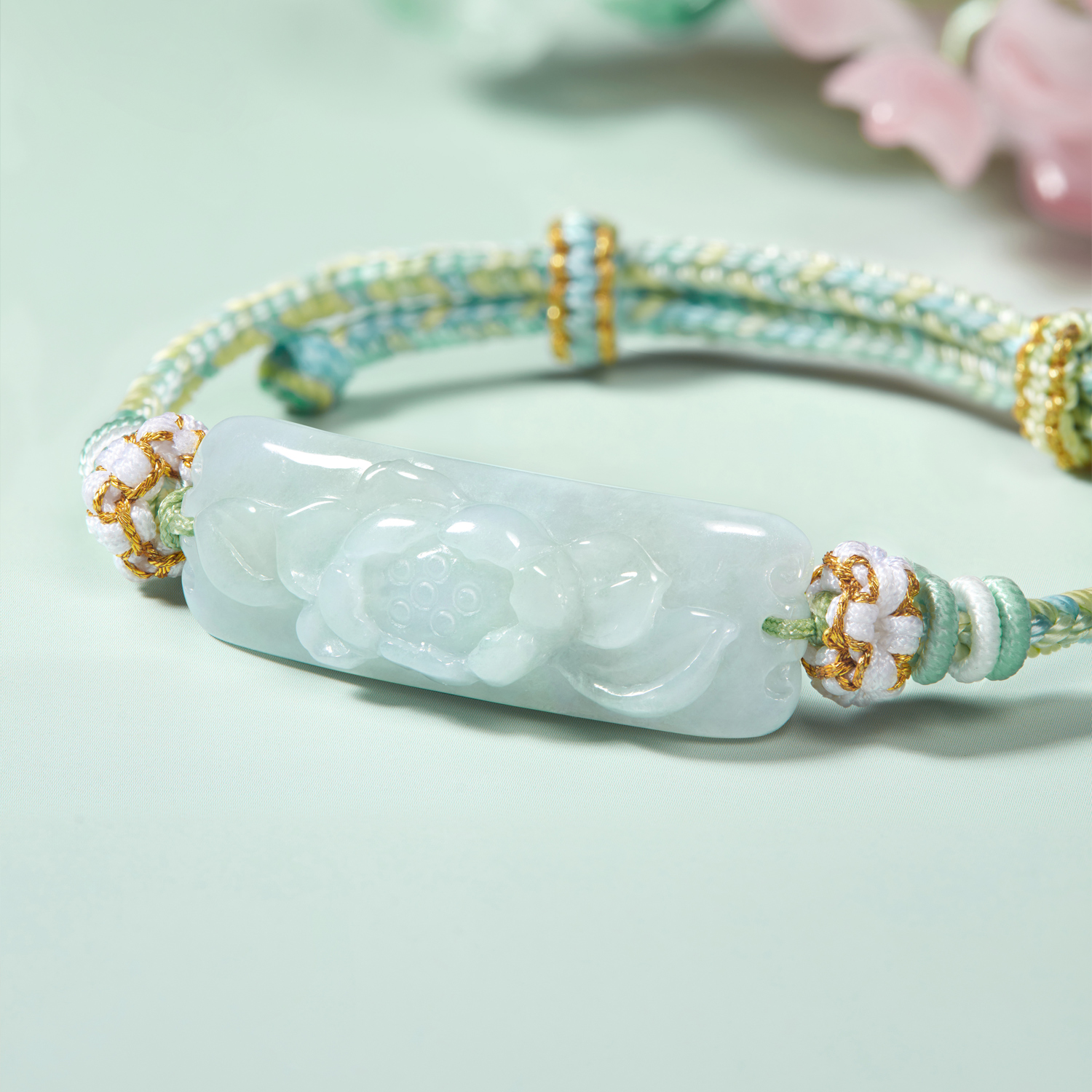 【23日上新】六福珠宝莲花翡翠手牌配手绳手链女款J2P0005新品324