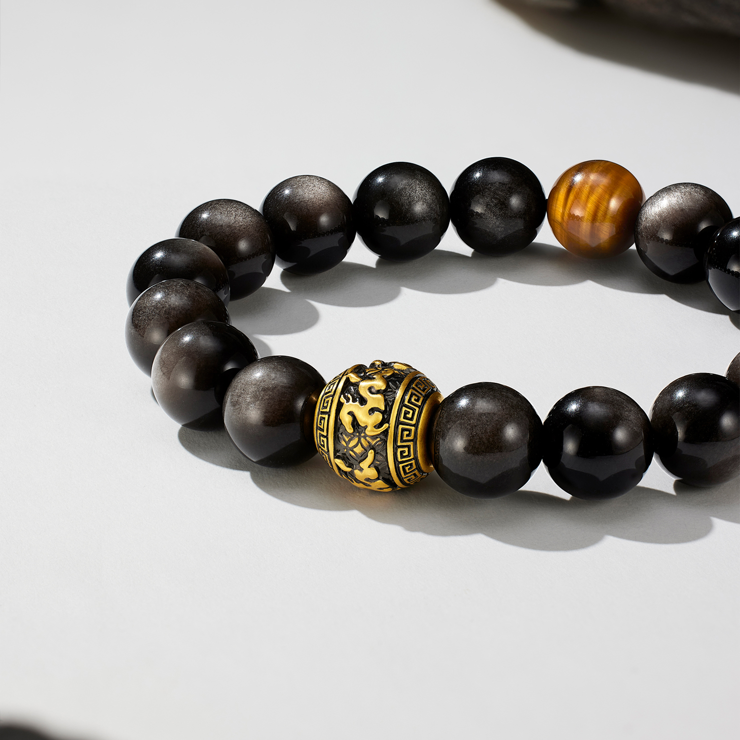 【12日上新】六福珠宝曜夜骐骥黄金手链串珠男电黑生肖马黑曜岩手串A03A0023DS新品313