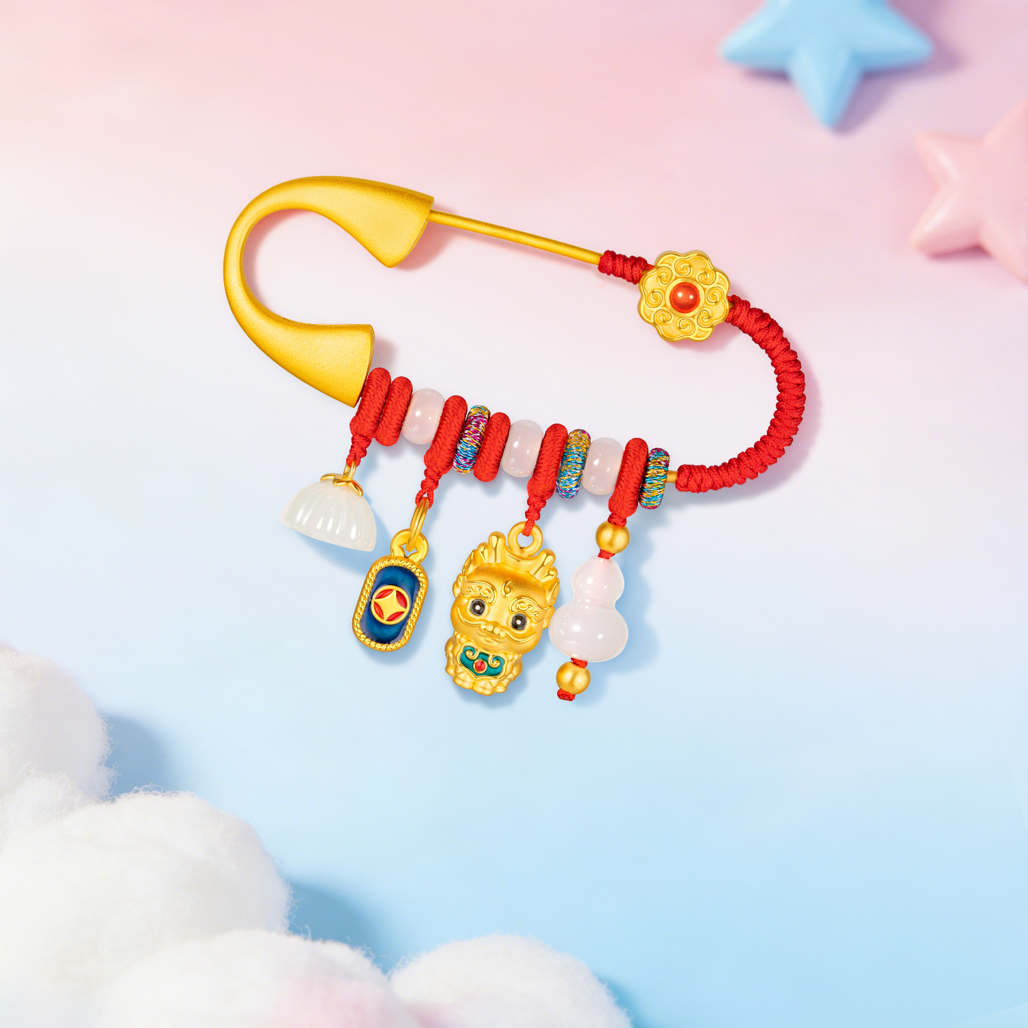 六福珠宝福满传家系列黄金胸针儿童款足金和田玉挂坠定价002550WA【联系客服补货】