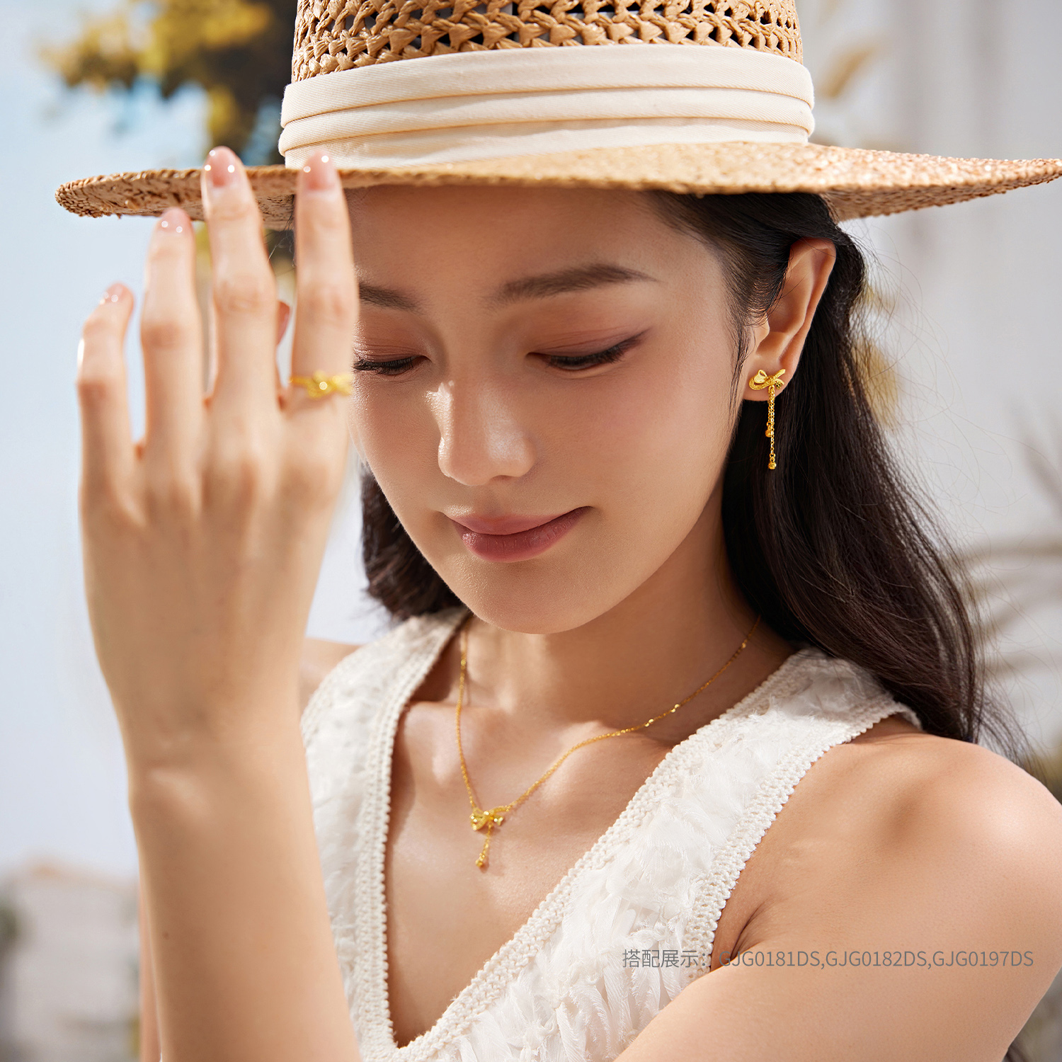 【店庆特惠】六福珠宝光影金蝴蝶结黄金耳钉流苏耳坠5G手工编织计价GJG0181DS