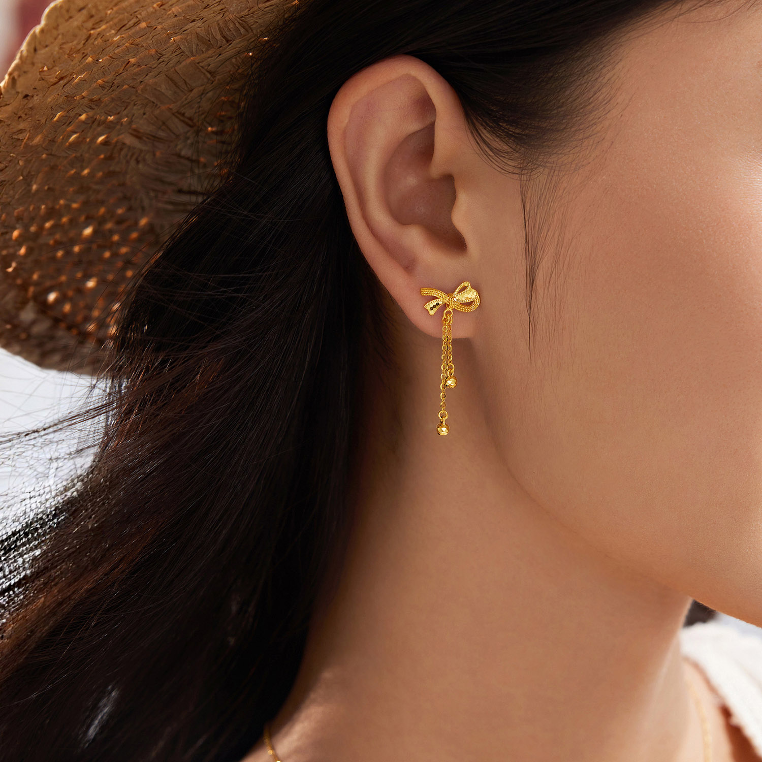 【店庆特惠】六福珠宝光影金蝴蝶结黄金耳钉流苏耳坠5G手工编织计价GJG0181DS