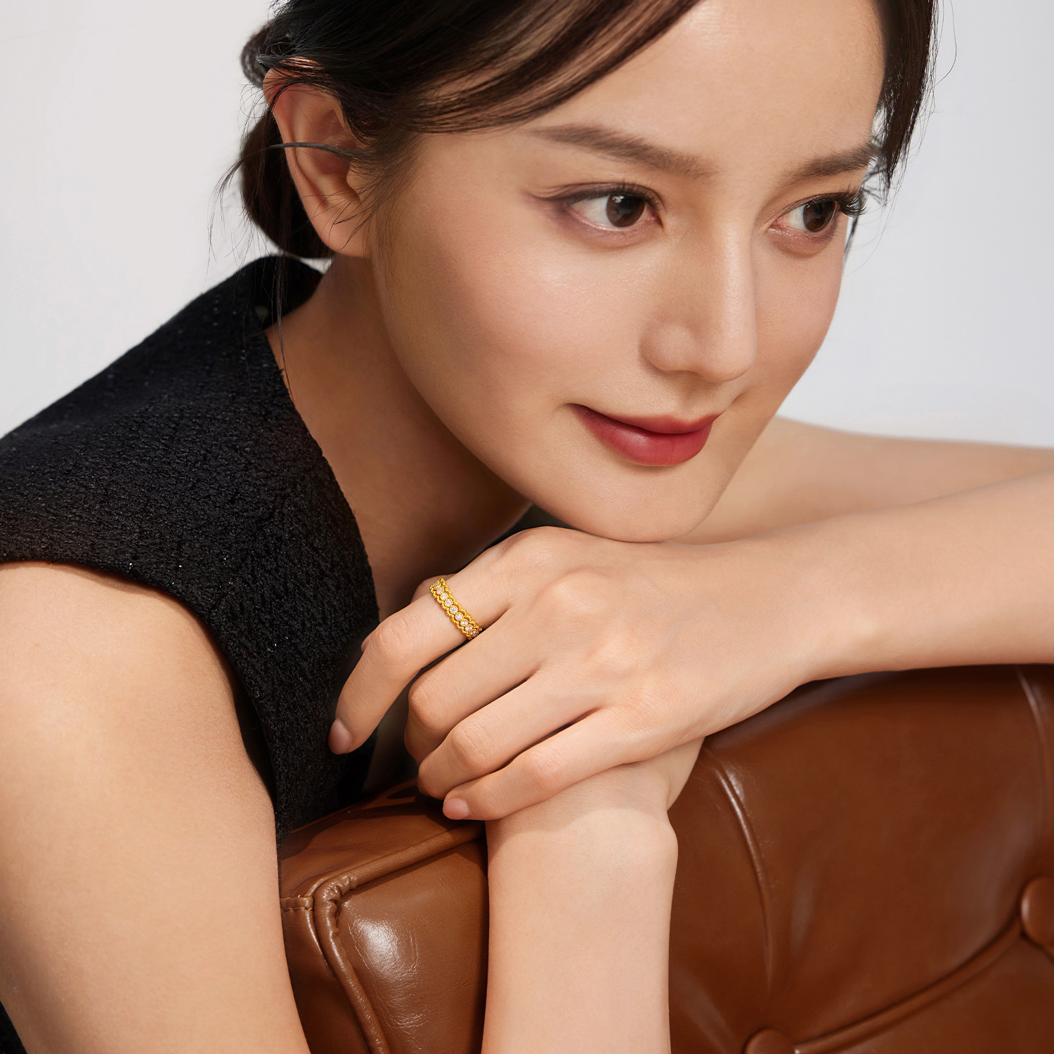 六福珠宝福满传家织梦光年黄金戒指女款编织纹钻石戒指FXA0009DS【1V1直播看货】